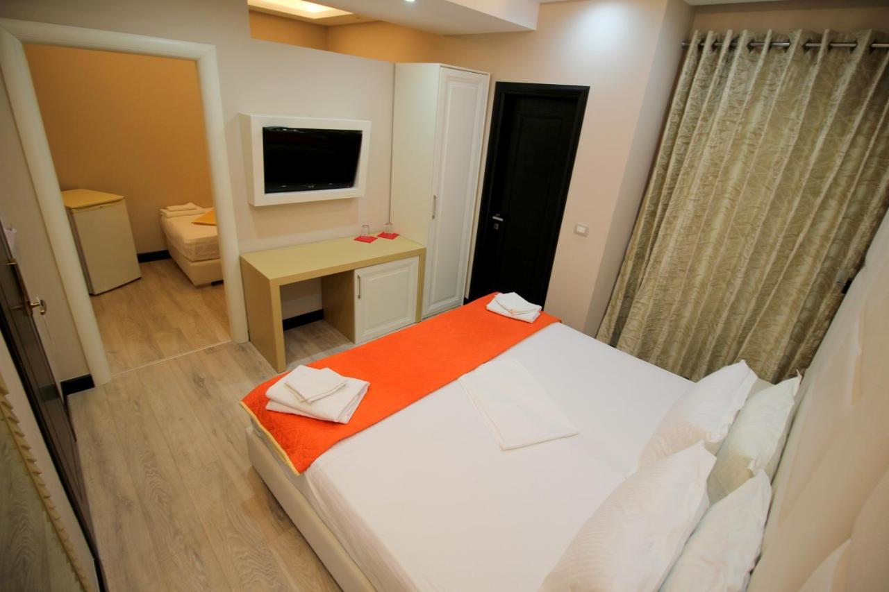 Hotel Strora Saranda Extérieur photo