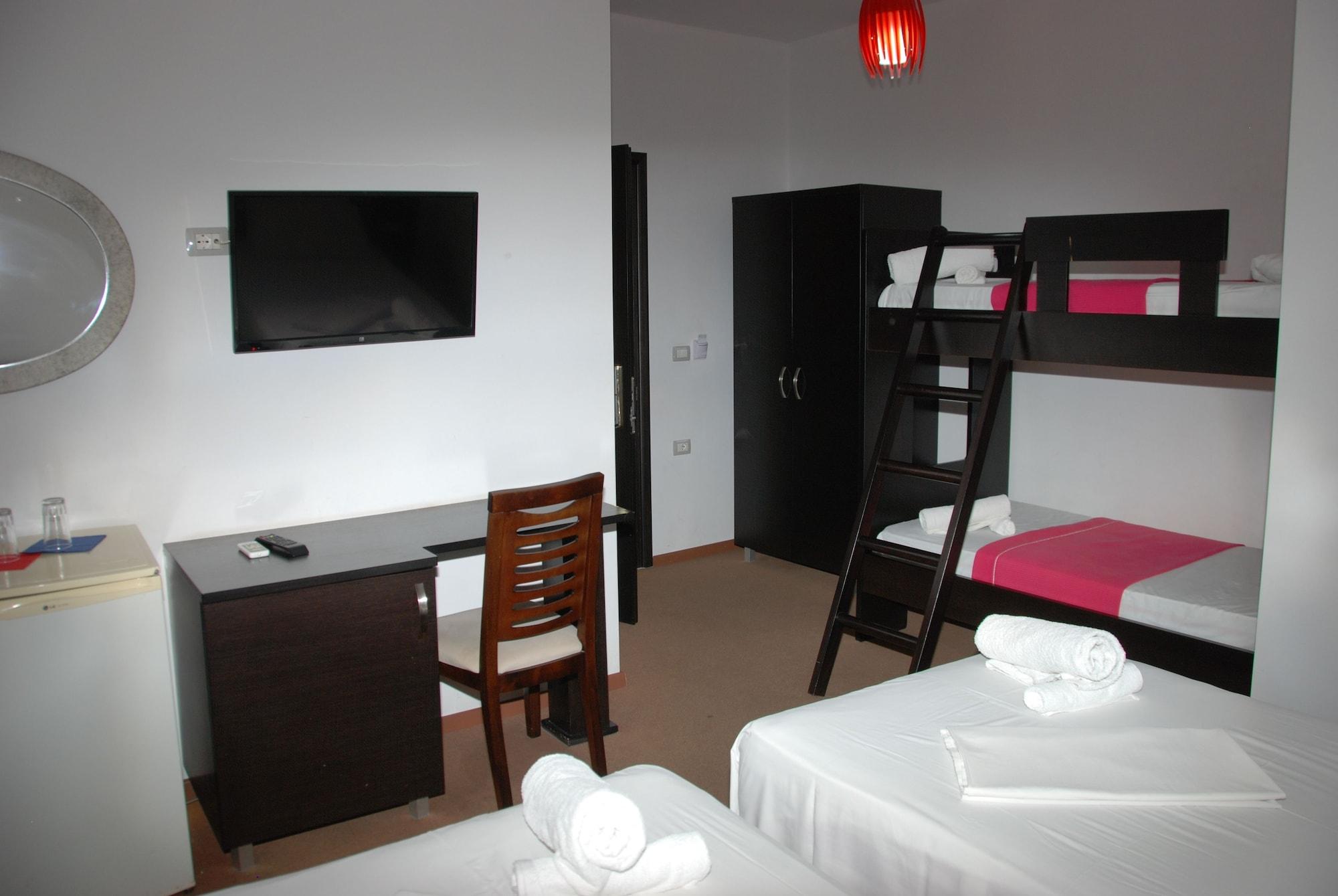 Hotel Strora Saranda Extérieur photo