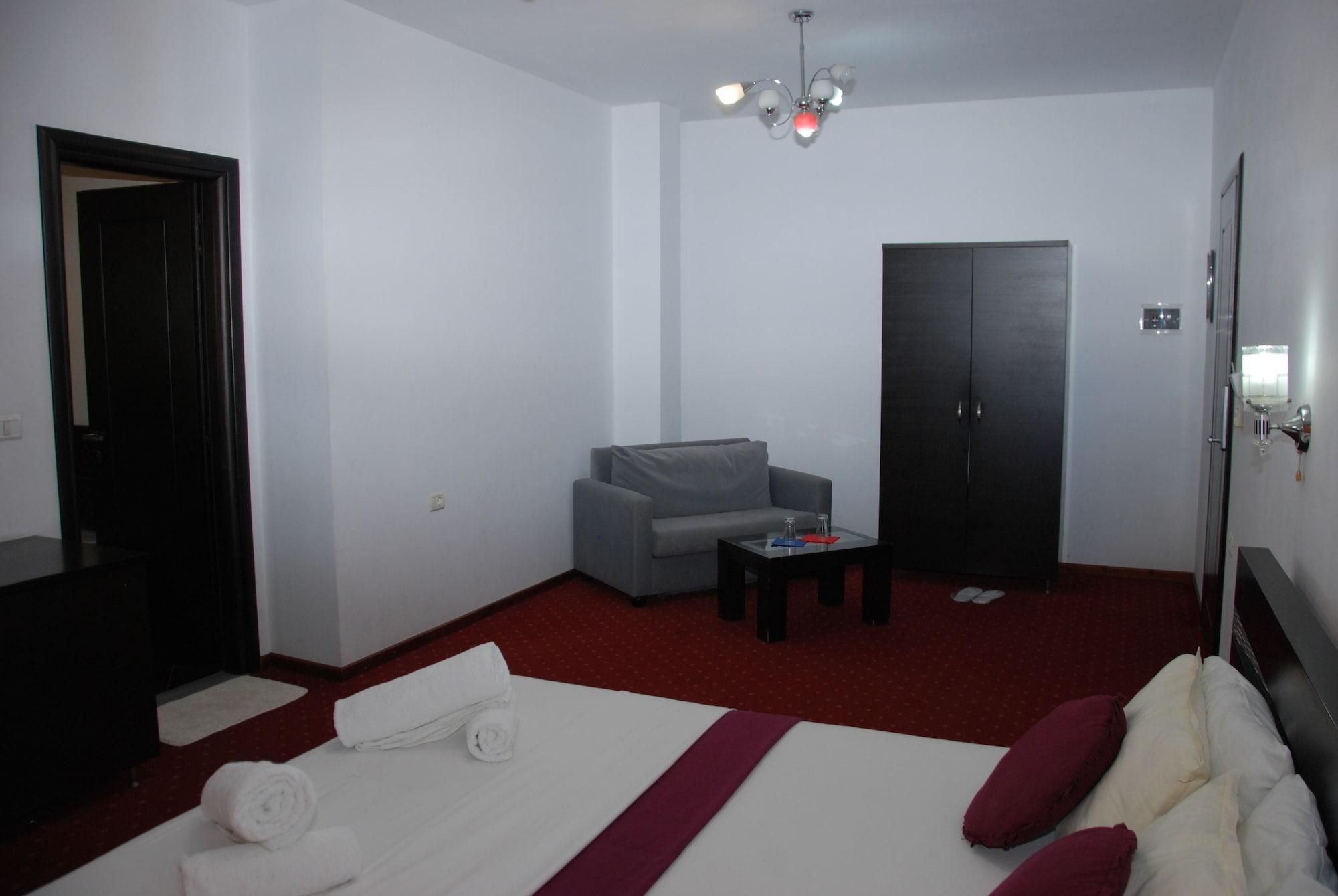 Hotel Strora Saranda Extérieur photo