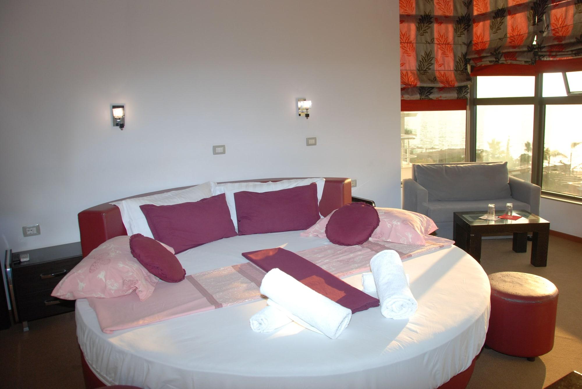 Hotel Strora Saranda Extérieur photo