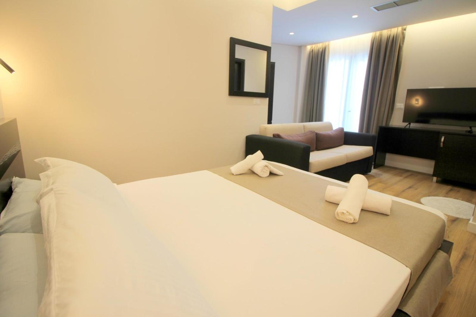 Hotel Strora Saranda Extérieur photo