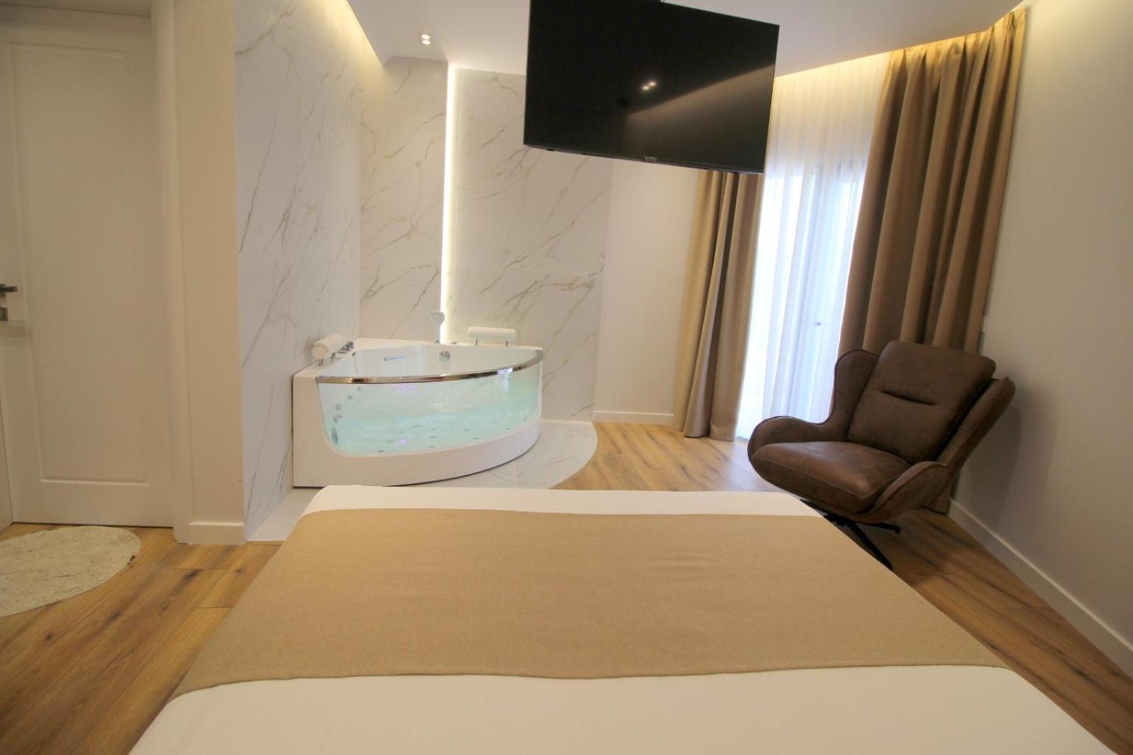 Hotel Strora Saranda Extérieur photo