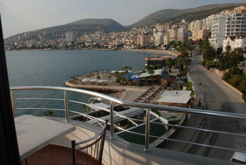 Hotel Strora Saranda Extérieur photo